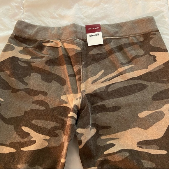 Flare Camo Pants - Picture 6 of 10
